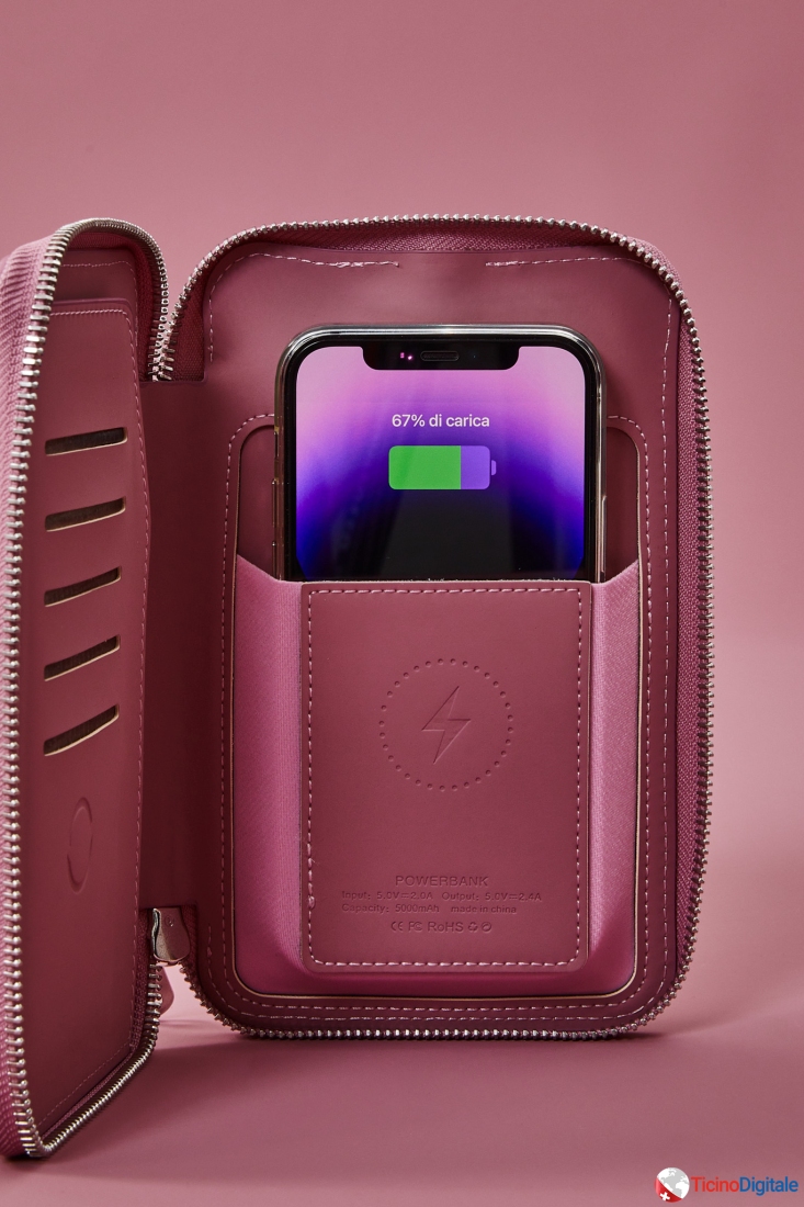 Borsa a tracolla con Powerbank integrata Rosa